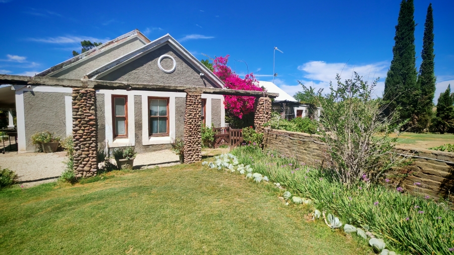 6 Bedroom Property for Sale in Pearston Eastern Cape